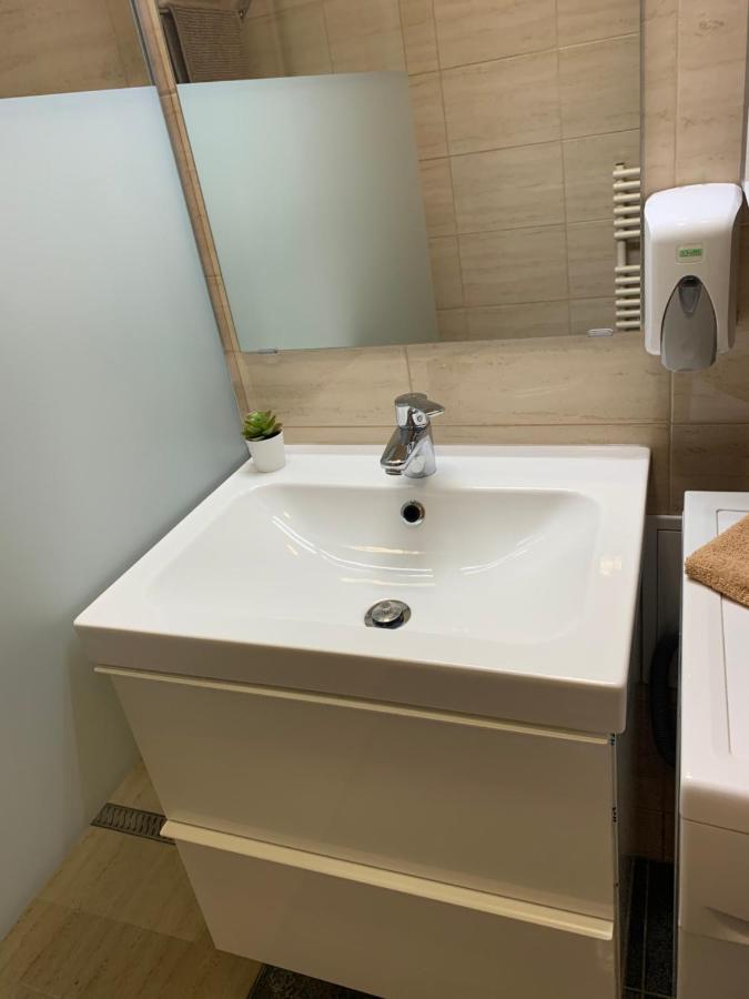Konig Apartman Hévíz Exteriör bild