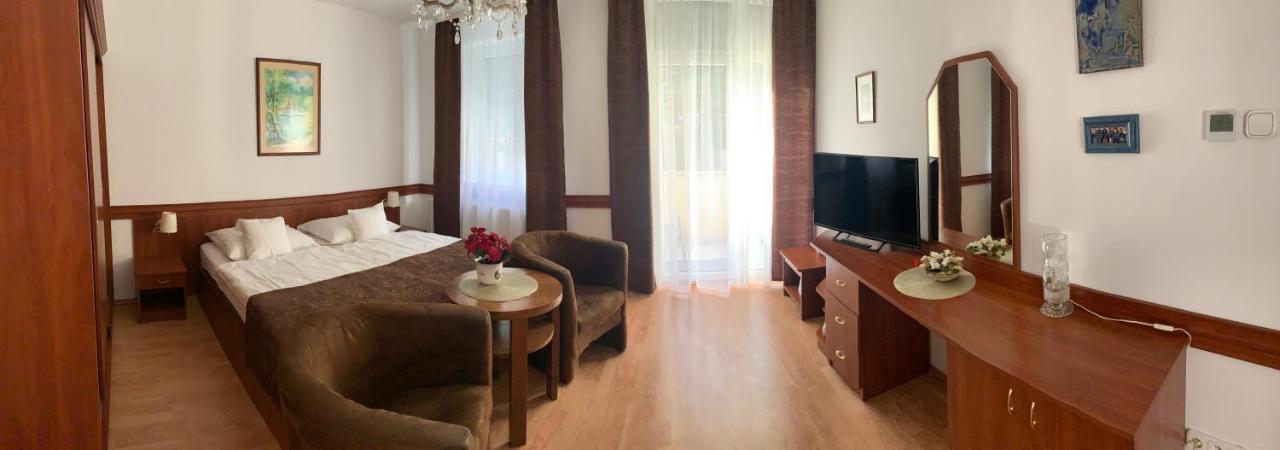 Konig Apartman Hévíz Exteriör bild